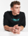 Thumbnail 4 van 4