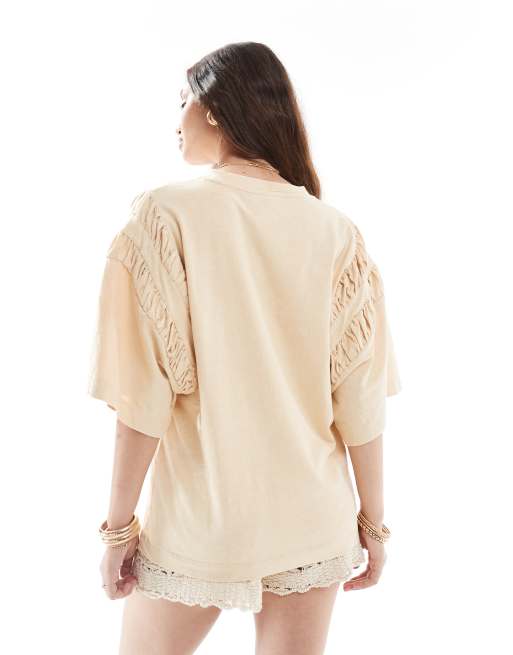 ASOS DESIGN - Oversized T-shirt met rimpeleffect op de mouwen in karnemelk met wassing, 3 van 4