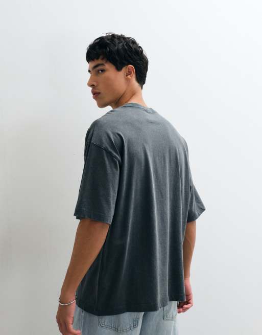 ASOS DESIGN oversized T-shirt met Ronaldinho-print in gewassen zwart, 3 van 5