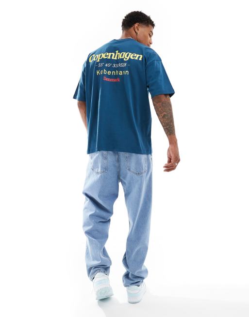 ASOS DESIGN - Oversized T-shirt met stadsprint op de achterkant in groenblauw