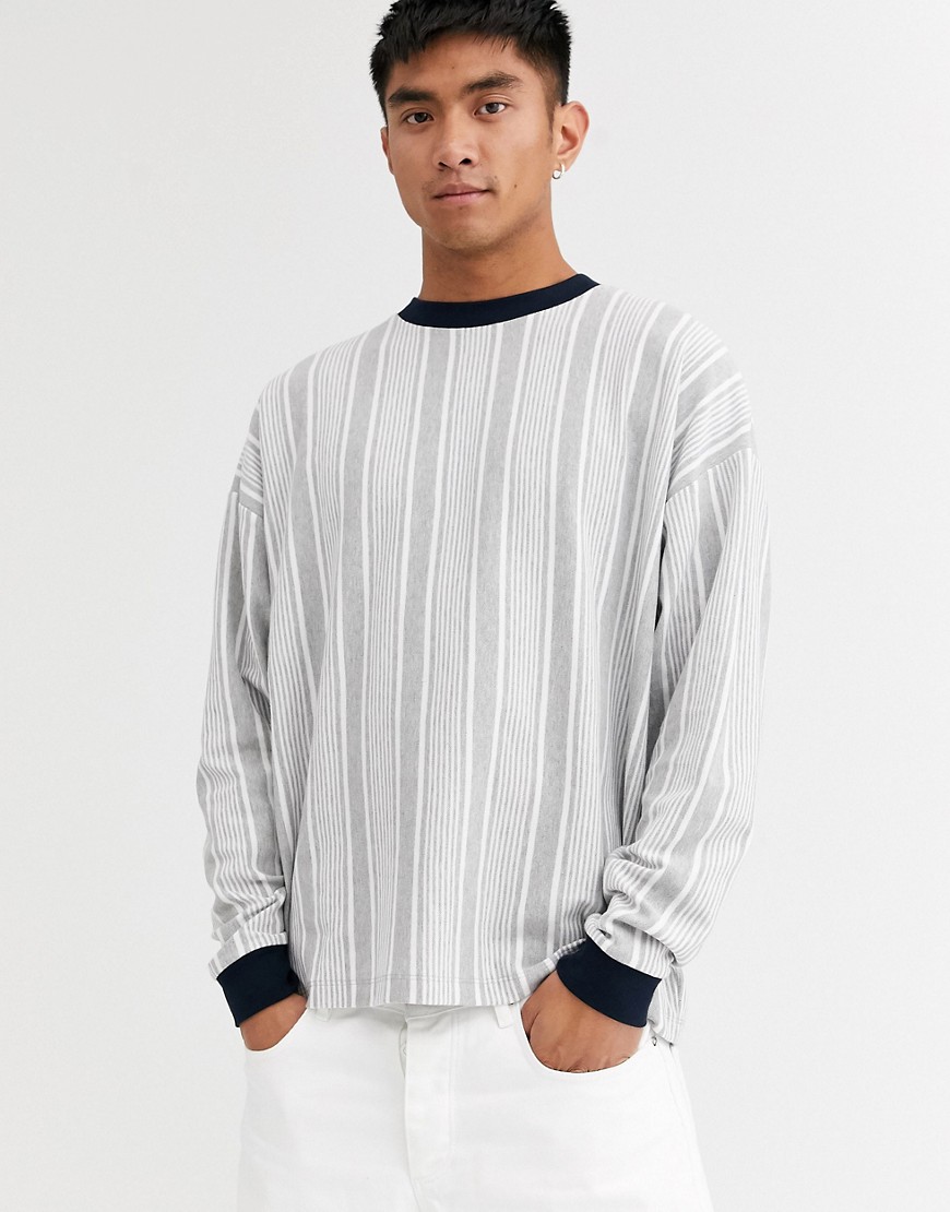 ASOS DESIGN - Oversized T-shirt met verticale strepen en lange mouwen van organisch piqué katoen-Grijs