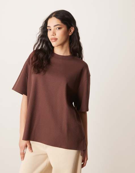 ASOS DESIGN - Oversized T-shirt van zware stof met splitten aan de zijkant en wafelstructuur in chocoladebruin - view 1