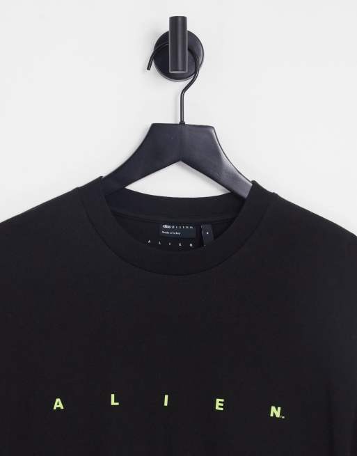 ASOS DESIGN oversized t-shirt with Alien print in black