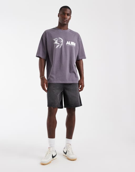 ASOS DESIGN oversized t-shirt with Alien print in washed grey, 3 of 5