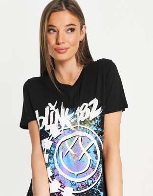 blink 182 lace up shirt