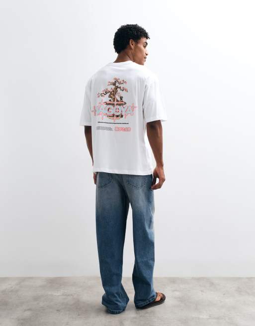 ASOS DESIGN oversized t-shirt with bonsai back graphic in white, 3 of 5