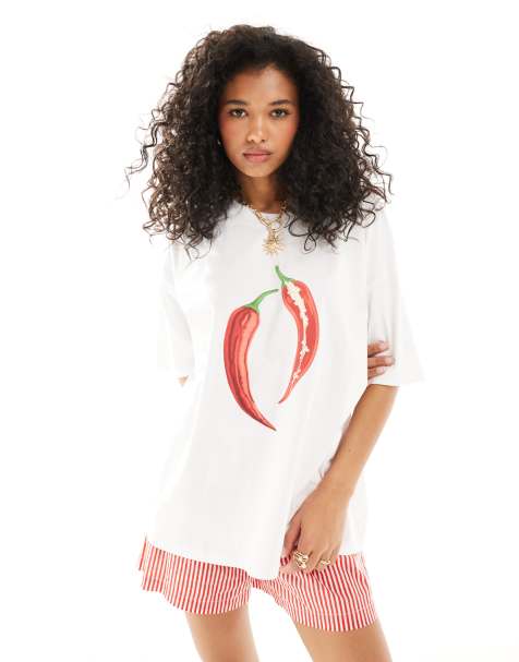 ASOS DESIGN oversized t-shirt with chilli graphic in white - view 1