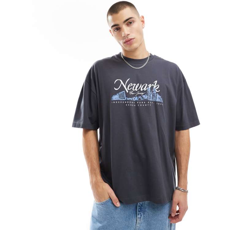 Tシャツ・カットソー citybreeze Cloudy City Artwork Short Sleeve T-Shirt_CHARCOAL Amazon.com: New York City Skyline New York Long Sleeve T