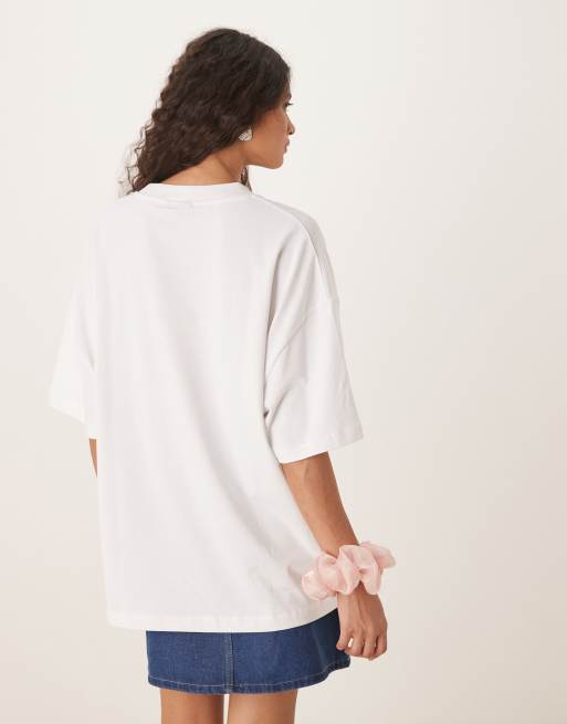 ASOS DESIGN oversized t-shirt with cocktail drink graphic in white, 3 of 4