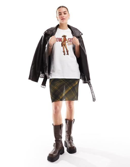 ASOS DESIGN oversized t-shirt with cowgirl club graphic in white, 2 of 3