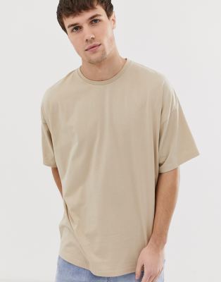 beige t shirt