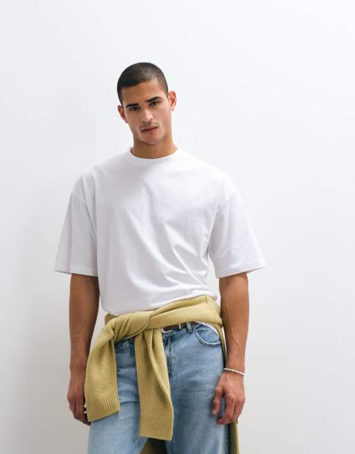 ASOS DESIGN oversized t-shirt with crocodile back print in white, 4 of 5