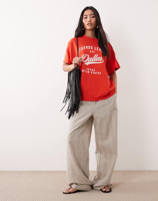 ASOS DESIGN Oversized T-shirt with Dallas football graphic in red, 2 of 4