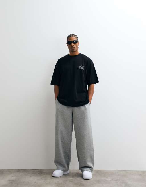 ASOS DESIGN oversized T-shirt with dice graphic in black, 3 of 5