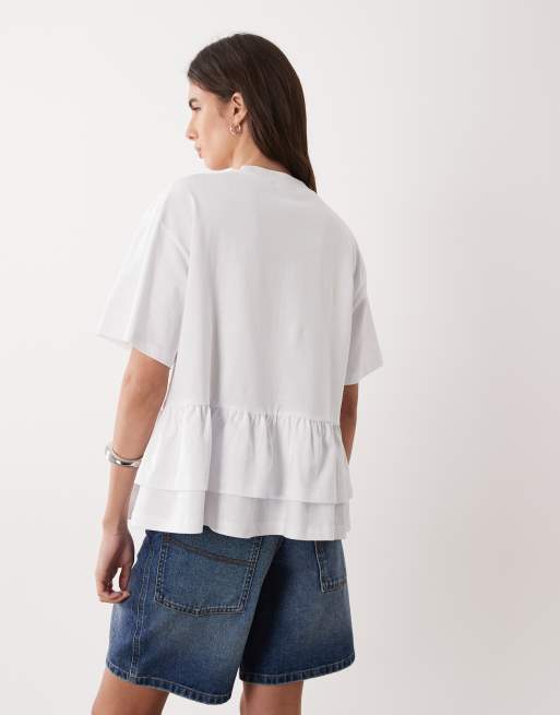 ASOS DESIGN oversized t-shirt with double peplum hem in white, 4 of 4