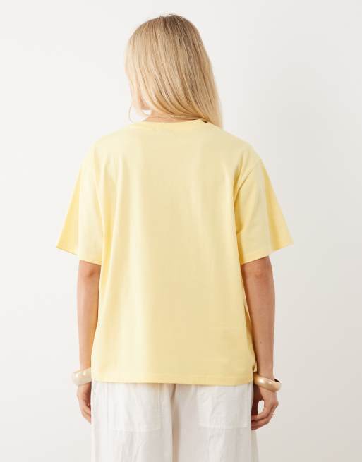 ASOS DESIGN Oversized T-shirt with embroidered vintage flower graphic in buttermilk, 4 of 4