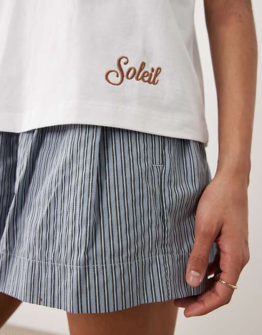 ASOS DESIGN oversized t-shirt with embroidery details in white, 3 of 4