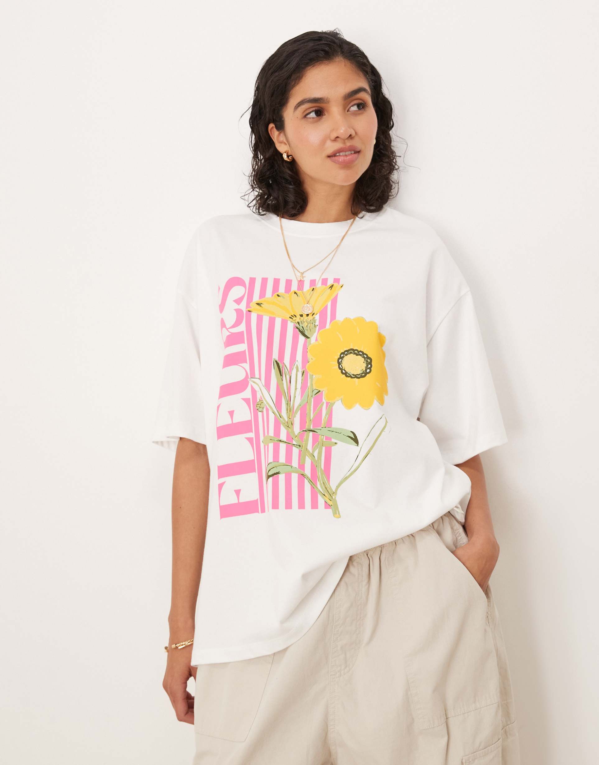 asos design oversized t-shirt with fleurs flower graphic