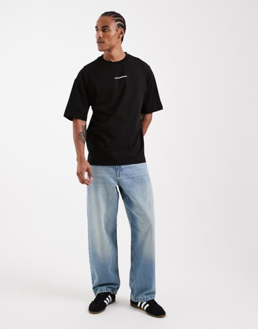 ASOS DESIGN oversized t-shirt with floral print in black , 2 of 5