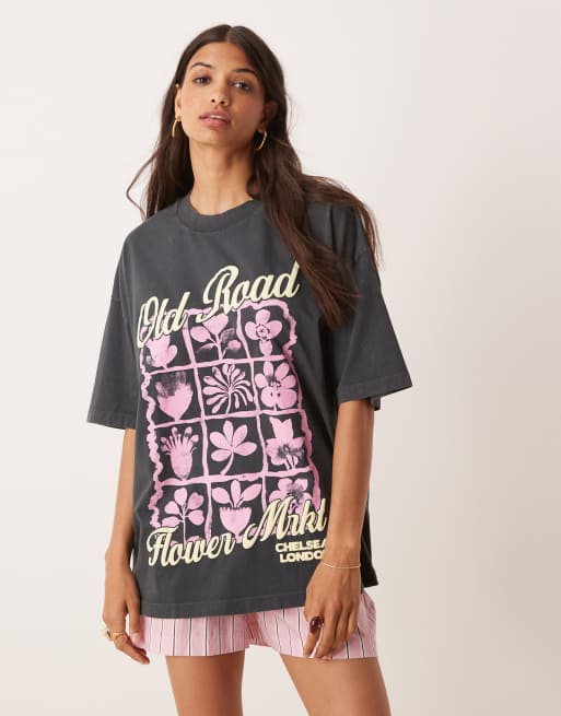 ASOS DESIGN oversized t-shirt with flower market graphic in washed charcoal, 2 of 4