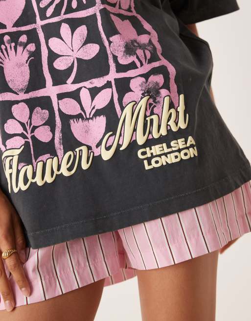 ASOS DESIGN oversized t-shirt with flower market graphic in washed charcoal, 3 of 4