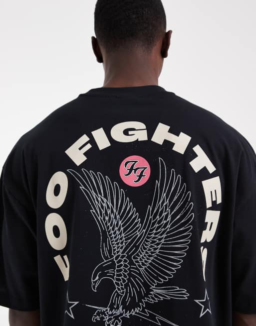 ASOS DESIGN oversized t-shirt with Foo Fighters print in Black, 4 of 5