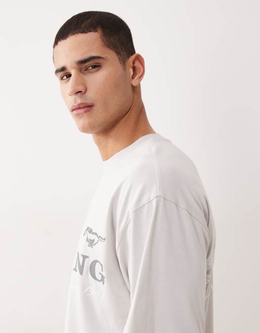 ASOS DESIGN oversized t-shirt with Ford Mustang print in grey, 4 of 5