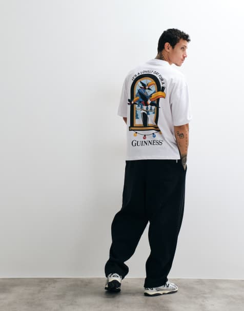 ASOS DESIGN Oversized t-shirt with Guinness Christmas Print in White - view 1
