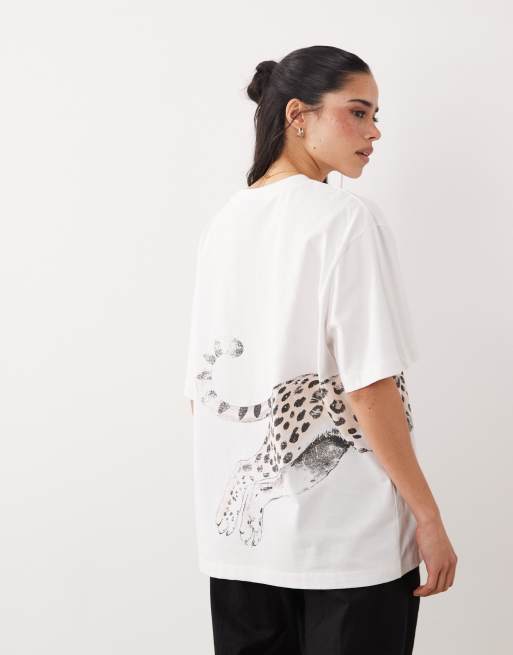 ASOS DESIGN oversized t-shirt with leopard graphic in white, 4 of 4
