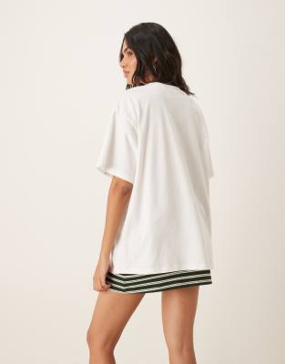 Asos Design Oversized T-shirt With Manhattan Graphic