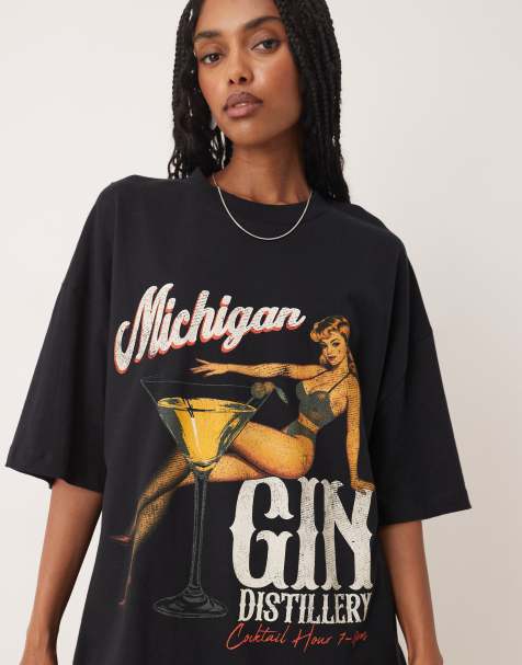 ASOS DESIGN oversized t-shirt with michigan gin graphic in black - view 1
