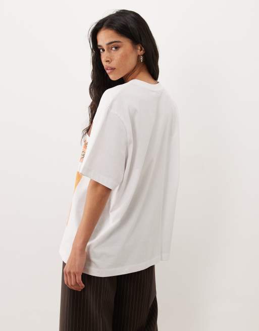ASOS DESIGN oversized t-shirt with Morocco abstract graphic in white, 2 of 4