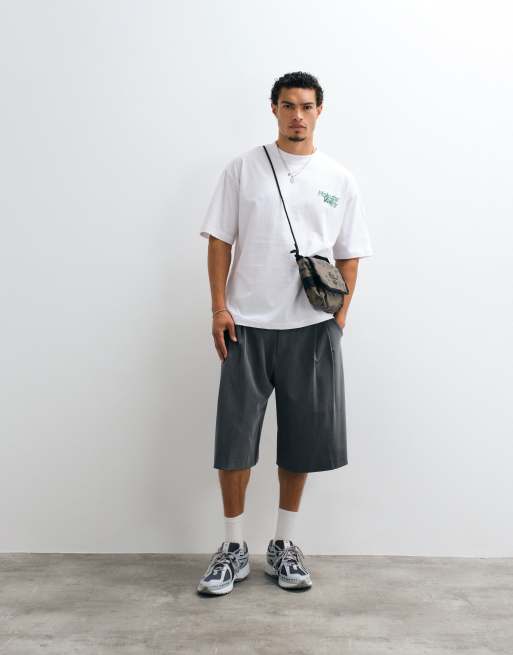 ASOS DESIGN oversized t-shirt with mountain graphic in white, 4 of 5