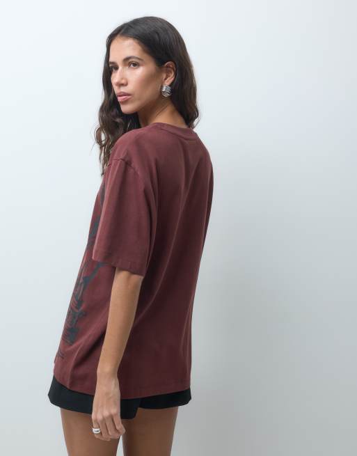 ASOS DESIGN oversized T-shirt with New York skyline embroidery in chocolate, 4 of 4