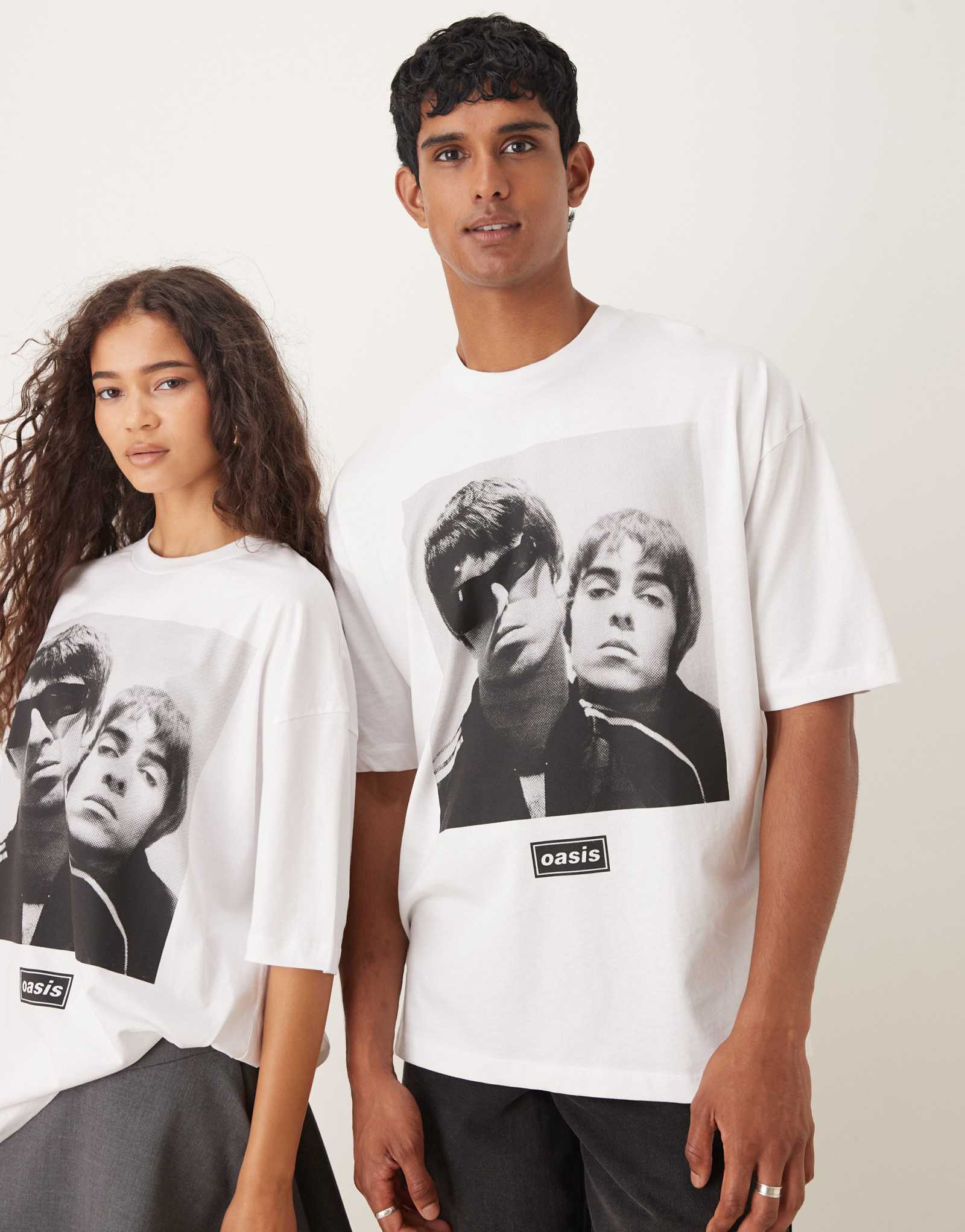 ДИЗАЙНЕРСКАЯ футболка оверсайз от ASOS с принтами OASIS Liam и Noel белого цвета