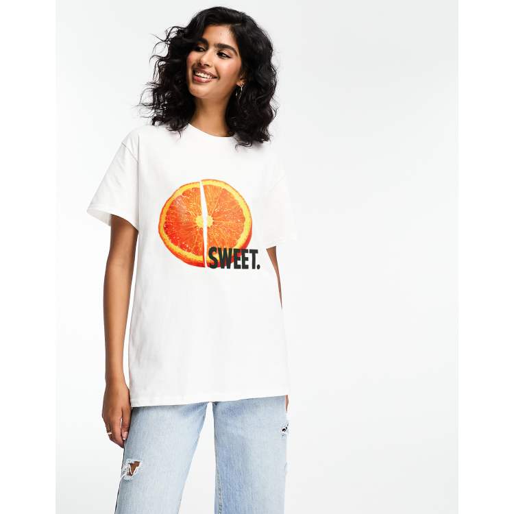 207189017-1-white?$n_750w$&wid
