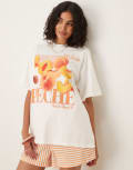 [ASOS DESIGN] ASOS DESIGN oversized t-shirt with peach graphic in white XS WHITE