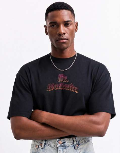 ASOS DESIGN oversized t-shirt with Pitbull Mr Worldwide print in Black - view 1