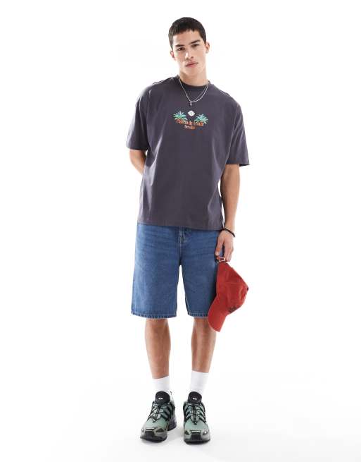 ASOS DESIGN oversized t-shirt with scenic graphic in charcoal, 3 of 4