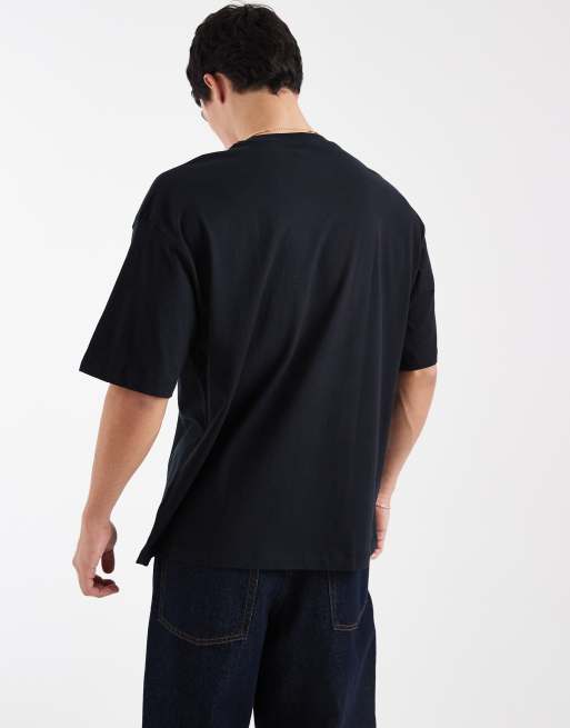 ASOS DESIGN oversized T-shirt with soccer graphic in black, 5 of 5