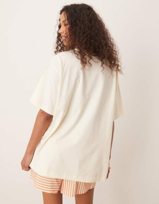 ASOS DESIGN oversized t-shirt with spicy margarita graphic in buttermilk, 3 of 4