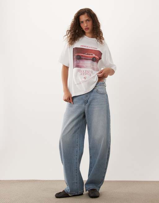 ASOS DESIGN Oversized T-shirt with sports car graphic in red and cream, 2 of 4