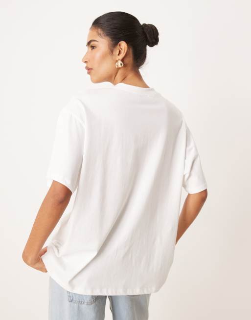 ASOS DESIGN oversized t-shirt with strawberry graphic in white, 2 of 4