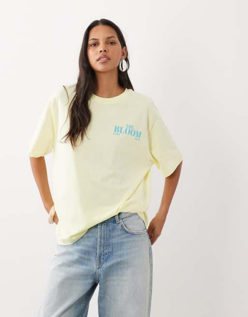 ASOS DESIGN Oversized t-shirt with 'The Bloom' graphic in pastel yellow, 3 of 4