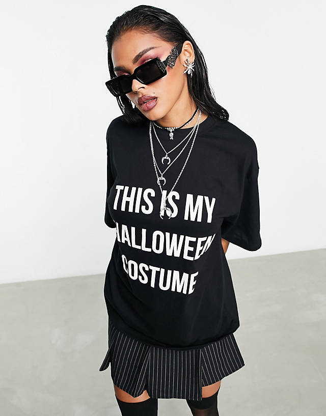 ASOS DESIGN - oversized t-shirt with this is my halloween costume in black