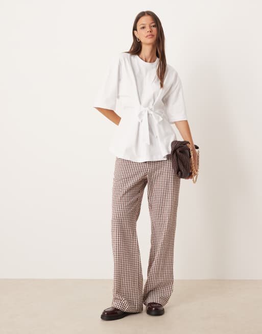 ASOS DESIGN oversized t-shirt with tie cinch waist in white, 2 of 4
