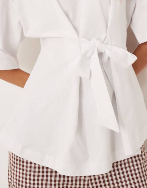 ASOS DESIGN oversized t-shirt with tie cinch waist in white, 3 of 4