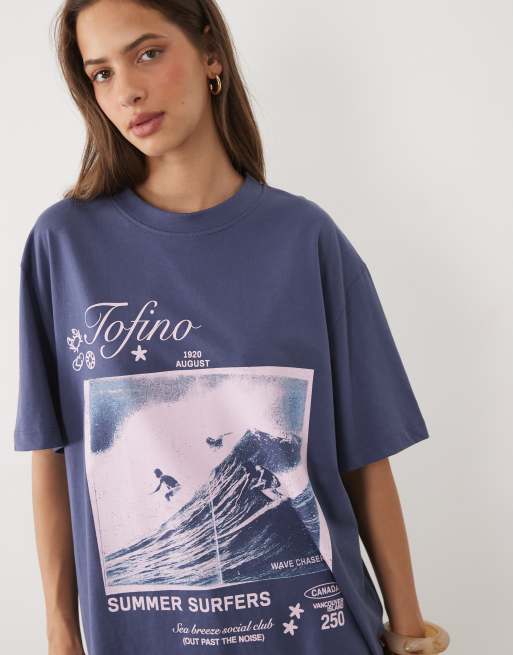 ASOS DESIGN Oversized T-shirt with Tofino surfers graphic in blue and pink, 2 of 4