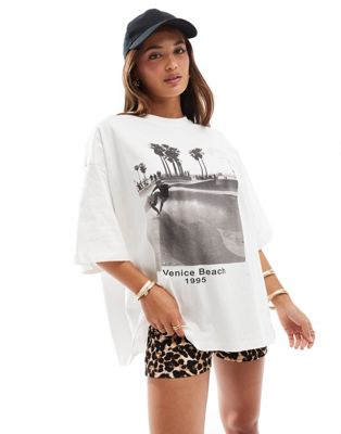 ASOS DESIGN oversized t-shirt with venice beach skater photographic