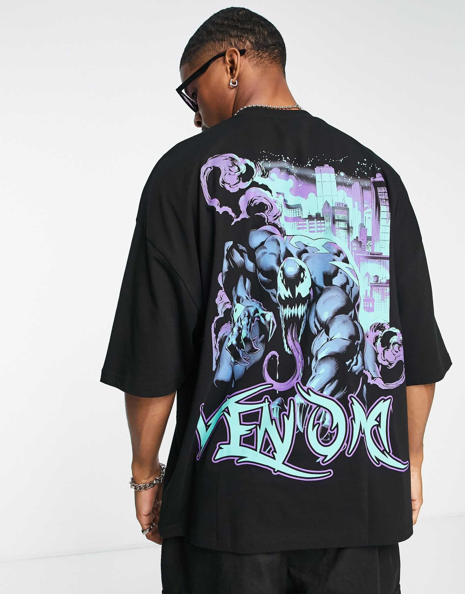ДИЗАЙНЕРСКАЯ футболка оверсайз от ASOS с принтом Venom черного цвета